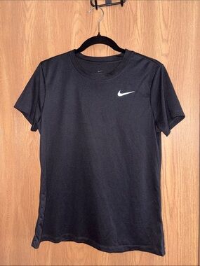 Nike Black Short Sleeve Athletic Tee with White Swoosh